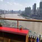 重慶艷子之家普通公寓（南濱路分店）與道路普通貨運(yùn) 旅途中的溫馨驛站與便捷物流